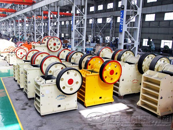 顎式破碎機(jī)廠間