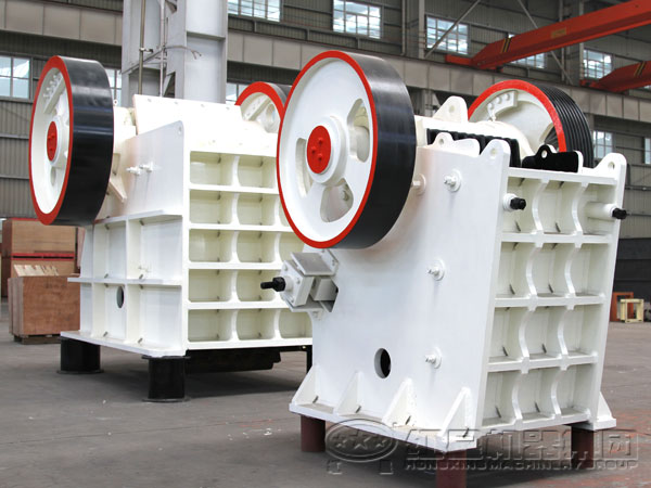 HD德版顎式破碎機