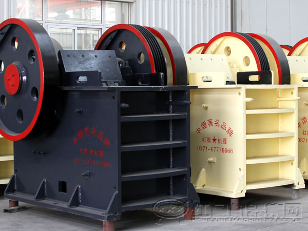 環(huán)保型顎式破碎機(jī)