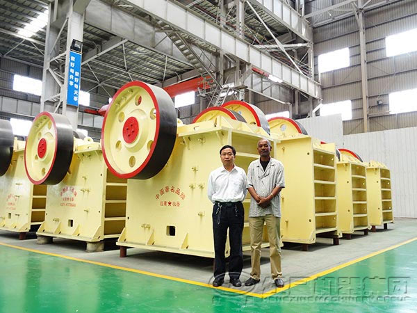 大型顎式破碎機(jī)價(jià)格 大型顎式破碎機(jī)價(jià)格