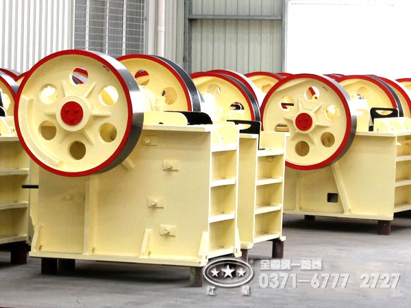 600x900鍔式破碎機(jī)