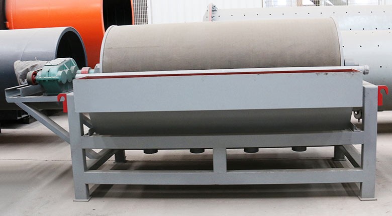 鎢礦磁選機(jī)