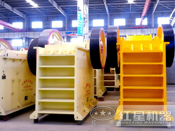 石頭顎式破碎機 石頭顎式破碎機