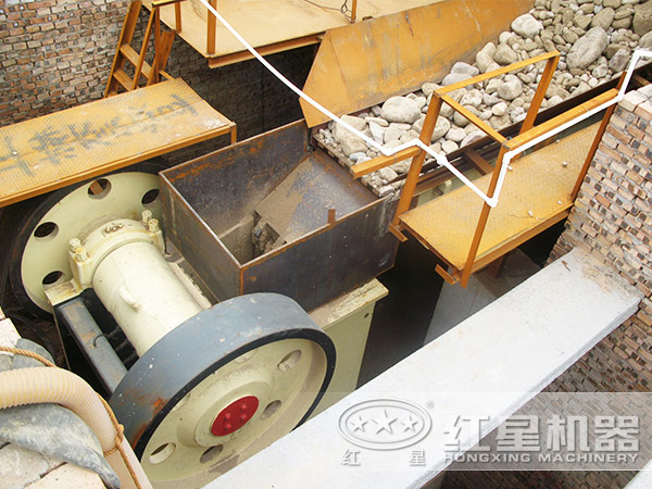 節(jié)能高效型顎式破碎機(jī)的應(yīng)用 節(jié)能高效型顎式破碎機(jī)的應(yīng)用