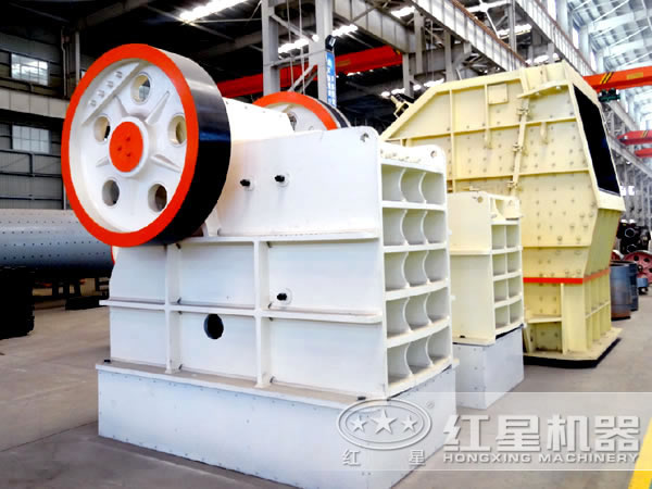 顎式破碎機(jī)設(shè)備
