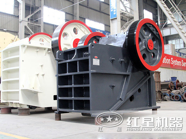 紅星生產(chǎn)的破碎機(jī)產(chǎn)品圖片