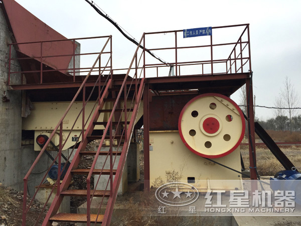 顎式破碎機環(huán)保事業(yè)在路上 顎式破碎機環(huán)保事業(yè)在路上