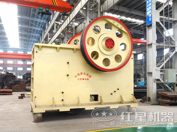 顎式破碎機 顎式破碎機