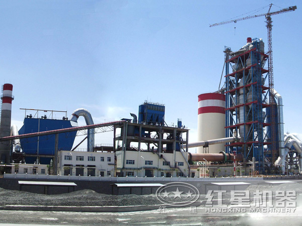 水泥生產(chǎn)線投產(chǎn)現(xiàn)場(chǎng) 水泥生產(chǎn)線投產(chǎn)現(xiàn)場(chǎng)