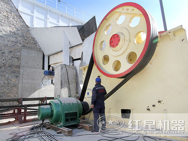 顎式破碎機試驗