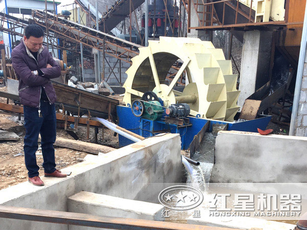 單臺(tái)雙輪洗砂機(jī) 單臺(tái)雙輪洗砂機(jī)