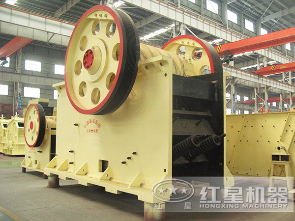 PE系列顎式破碎機(jī) PE系列顎式破碎機(jī)