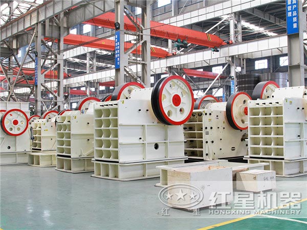 不同尺寸顎式破碎機(jī) 不同尺寸顎式破碎機(jī)