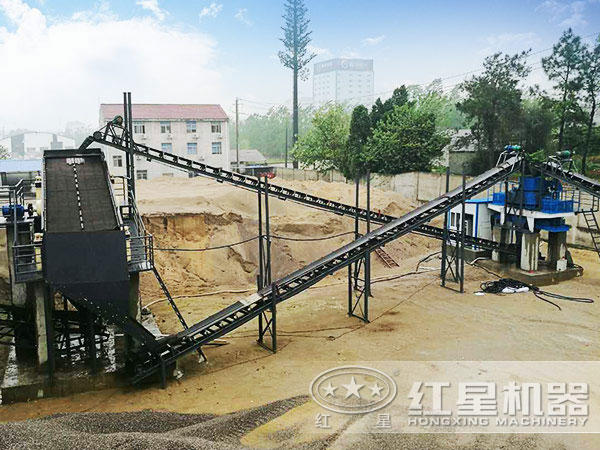 鵝卵石碎砂機時產(chǎn)20方生產(chǎn)現(xiàn)場