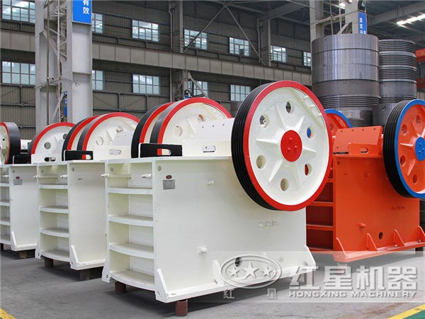 顎式破碎機是礦山行業(yè)中應用非常廣泛的破碎設備