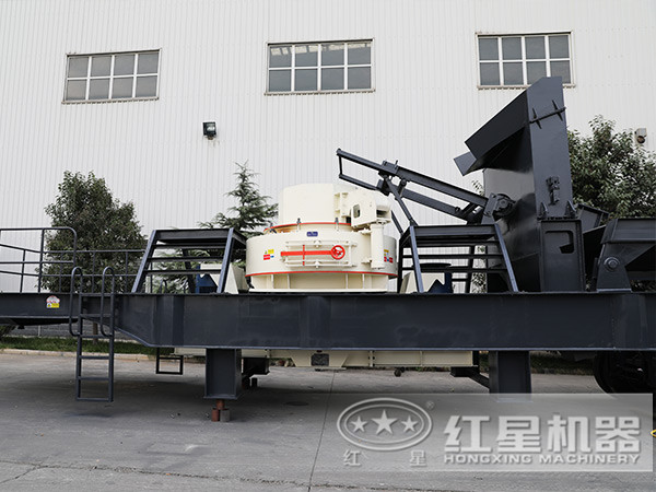 小型移動制沙機是許多高規(guī)格用砂工程的專業(yè)打沙設(shè)備