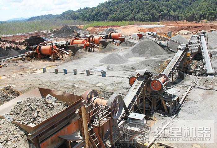 棒磨式制砂機現(xiàn)場