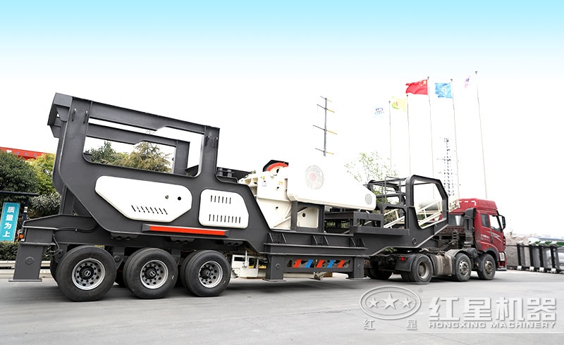 顎式移動破碎機設備發(fā)貨