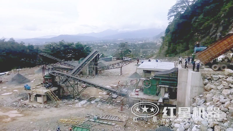 顎式破碎機(jī)搭配圓錐破現(xiàn)場 顎式破碎機(jī)搭配圓錐破現(xiàn)場