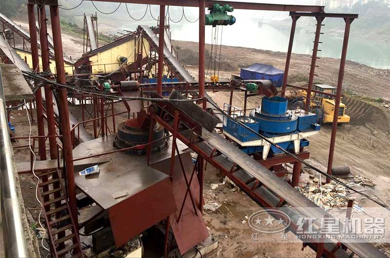 制砂現(xiàn)場破碎機與制砂機