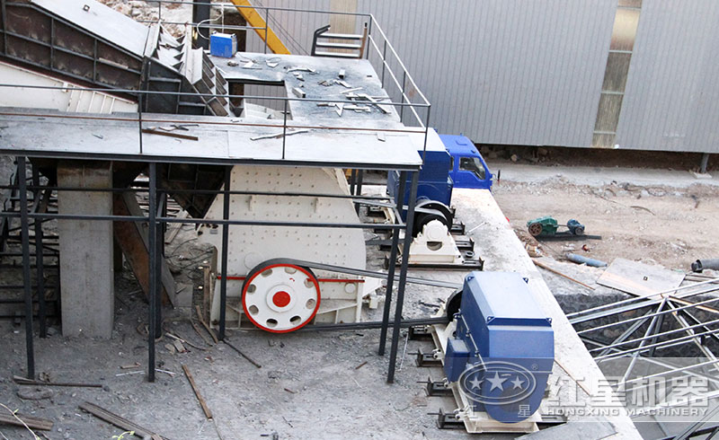 錘式石頭破碎機(jī)