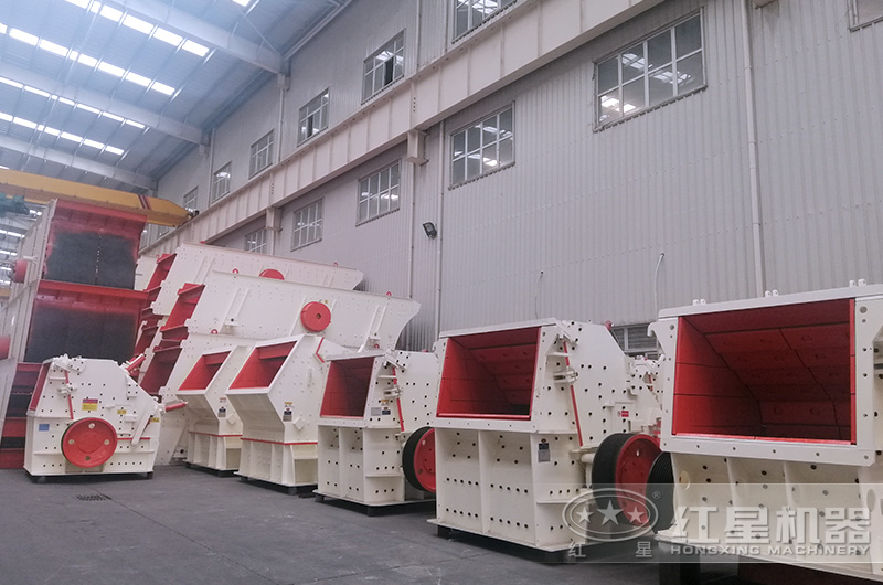 反擊式破碎機(jī)爆單發(fā)貨忙 反擊式破碎機(jī)爆單發(fā)貨忙